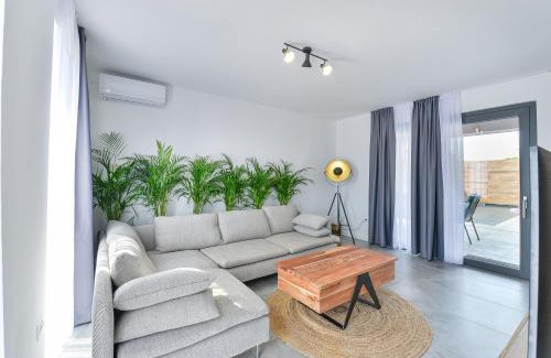 Zaton Villa | Jean-Marie