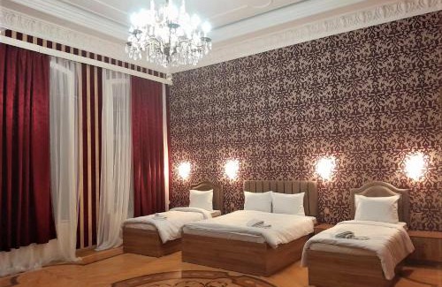 Yasamal Casa | Jeanne d'Arc Hotel