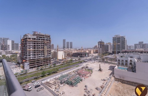 Madinat Zayed Apartamento | Jeewar Brand New Relaxing Pool Kids Area