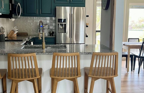 Holiday Island Casa | Jefferson's Blue Water View - 3/2 with a Beautiful Lake View