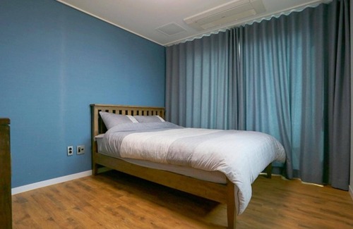 Downtown Casa | Jeju Castle Blackstone Pension
