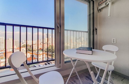 Downtown Casa | Jeju Centerpoint N Residence