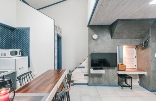 Hallim Casa | Jeju Romance Papa Pension