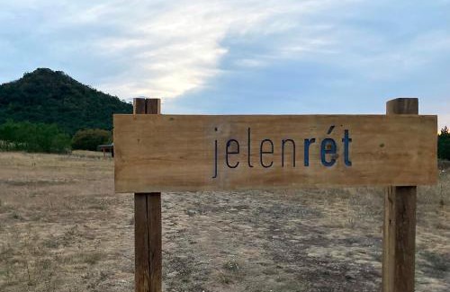 Hegyesd Apartamento | jelenrét