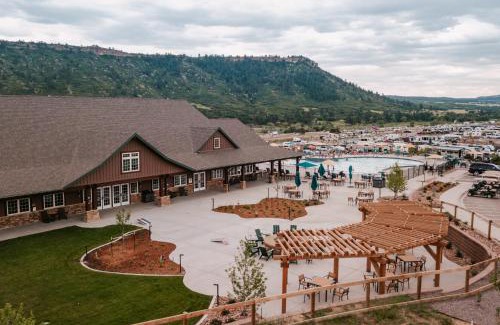 Larkspur Otro | Jellystone Park™ at Larkspur