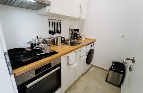 Neulobeda Apartamento | Jenapartments for4 Boxspring & Smart TV & Waschmaschine