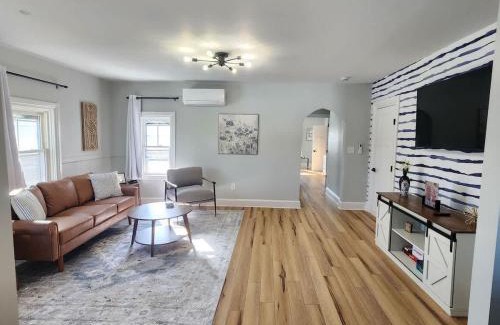 Federal Hill Apartamento | Jennifer's Modern & Comfy Broadway Retreat
