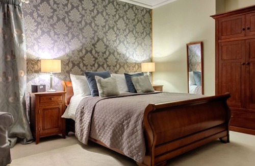 Bossington Cama Y Desayuno | Cama de Matrimonio o Dos Camas-Lujoso-Baño con ducha-Vista al bosque-Jennifrieds