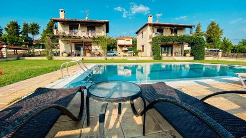 Kriopigi Villa | Jenny Villas