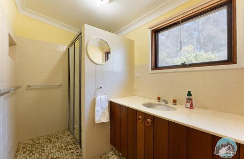 Oberon Chalet De Esquí | Jenolan Street Chalet