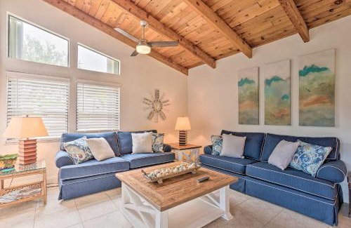 Jensen Beach Casa | Jensen Beach Home with Pool Access Less Than 1 Mi to Beach!
