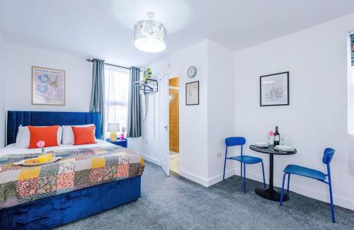 Leamington Spa Apartamento | Jephsons Lodge Studio 6 - Town Centre Gem, Parking, WiFi & Free Netflix
