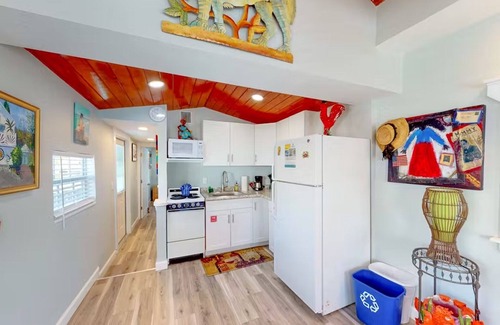 Bahama Village Apartamento | Jerry's Escape - Truman @ Duval | Cozy Studio Perfect for Couples