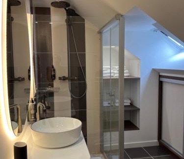 Dinan Apartamento | Jerzual-Grand Duplex Dinan centre-ville