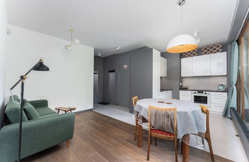 Pradnik Bialy Apartamento | Jesionowa Homely Apartment with Garden