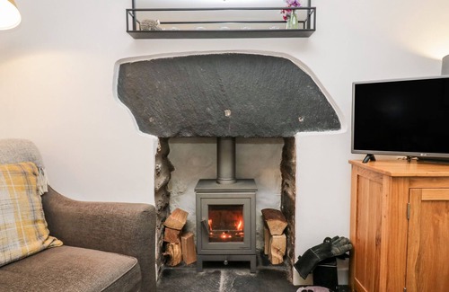 Staveley Cabaña | JESSIE'S COTTAGE, pet friendly, character holiday cottage in Staveley
