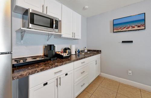 Bearss Plaza Apartamento | JetPad Tampa Modern studio near Busch Gardens & Airport