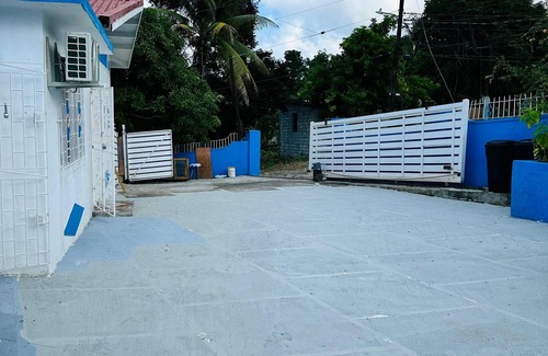 Port Antonio Apartamento | Jett Room - Ferdi's Place