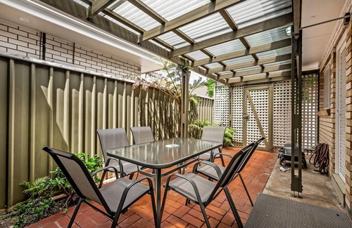 Brighton Casa | Jetty Road Retreat ~ Brighton - Charming 2-Bedroom Unit in Brighton