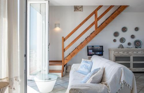 Carloforte Apartamento | ⭑ ⭑ ⭑ ⭑ ⭑ Jewel on the seafront promenade