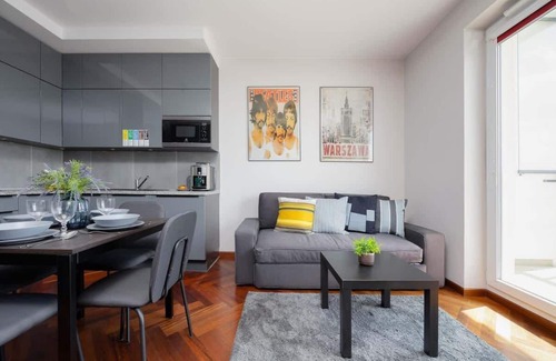Goclaw Apartamento | Jeziorańskiego 51 | Warsaw | Trendy Apartment | Parking