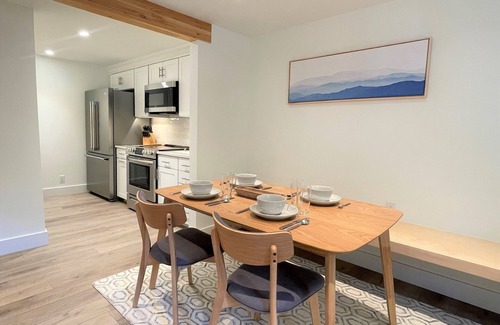 Teton Village Condominio | JHRL - Tensleep A3 - Beautifully renovated condo, short walk to Teton Village center