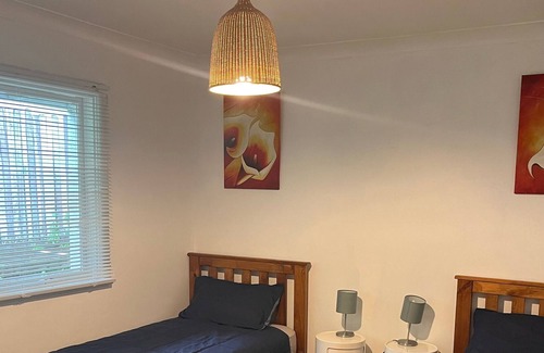 Bundeena Casa | Jibbon Beach Cottage Bundeena