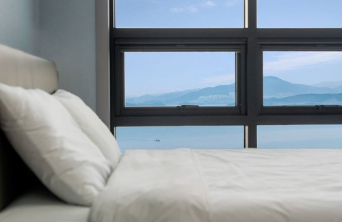 Dolsan-eup Casa | Jigeum Yeosu Ocean View Pension