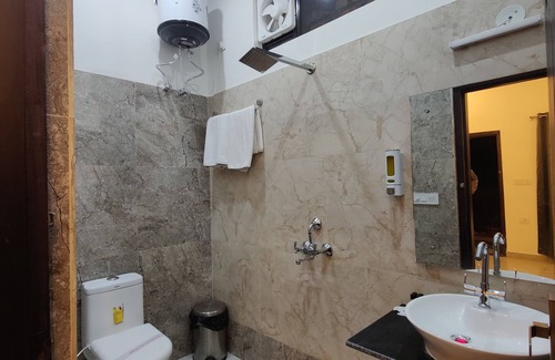 Ramnagar Hotel | Jim's Inn