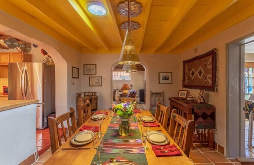 Downtown Santa Fe Alquiler De RV | Jimenez Street · Historic Family-Friendly Adobe Home with Arcade Games & Hot Tub