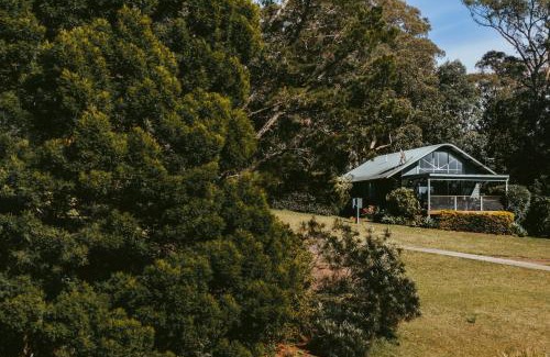 Kangaroo Valley Casa | Jimmys Cabin - Kangaroos, Kookaburras, Sleeps 4!