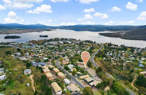 Jindabyne Casa | Jindang House - Spacious Three Bedroom Townhouse