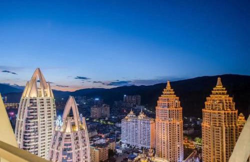 Jinghong Hotel | Jinghong City Jimu River View Hotel