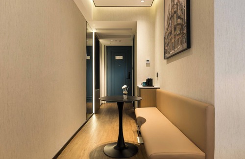 Downtown Shanghai Hotel | Jinglai Hotel (Shanghai Bund East Nanjing Road Pedestrian Street)