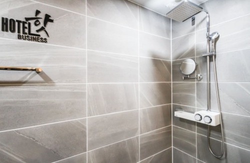 Chinju Hotel | Jinju Hotel Hot