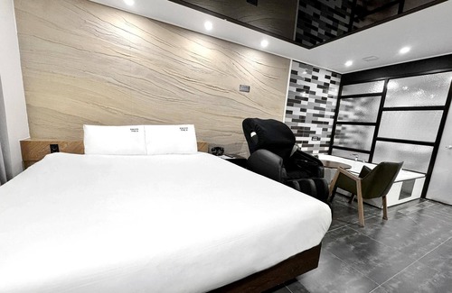 Chinju Hotel | Jinju Hotel The V