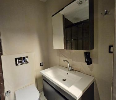 Rasimpasa Apartamento | JirHouse Sarıköşk Suit