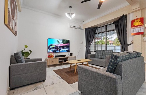 Kota Kinabalu Casa | Jiuhao Homestay 九号民宿 15pax Stay Near Airport & City by Greenage