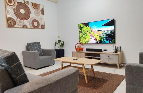 Kota Kinabalu Casa | Jiuhao Homestay 九号民宿 15pax Stay Near Airport & City by Greenage