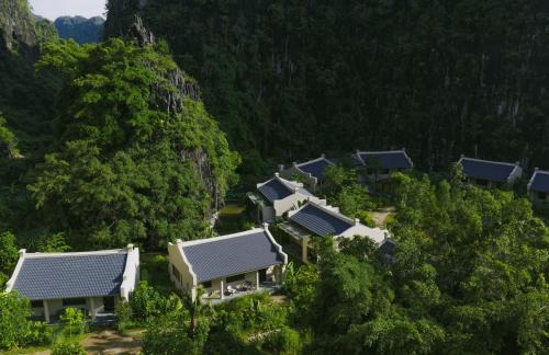 Hoa Lu Hotel | Jiva Hoa Lu Retreat