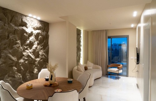 Rehavia Apartamento | JLM City Center Luxe Retreat
