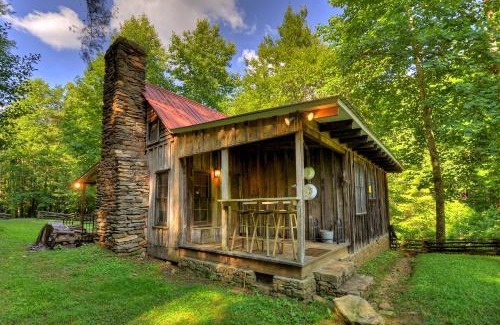 Epworth Casa | JME Retreat at the Cohutta Reserve - Pet Friendly