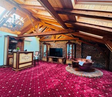 Constanta Hotel | JMR Splendor - Private Sauna & Bathtub Suites
