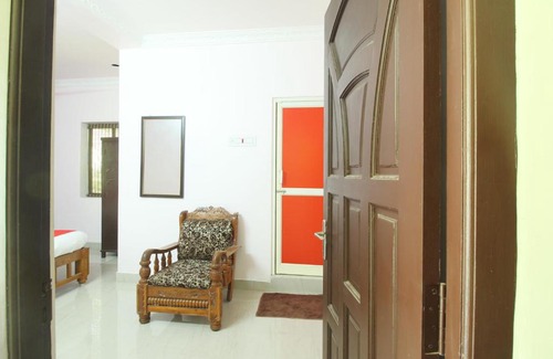Thirunallar Casa | JMS Gurukul Guest House