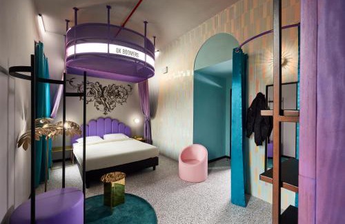 Repubblica Hostal | JO&JOE ROMA