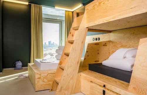 Rudolfsheim-Funfhaus Hostal | JO&JOE Vienna