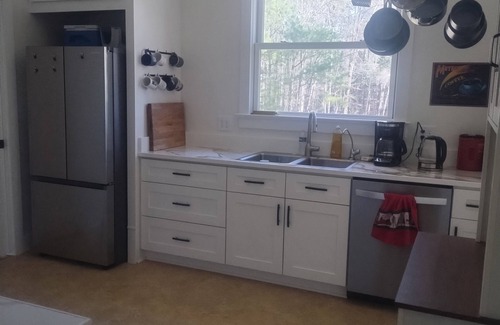 Chapel Hill Casa | Jo Mac pond-side retreat