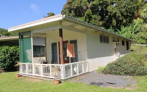 Matavera Casa | JO's Farmstay-charming holiday farm close to famous Muri Beach