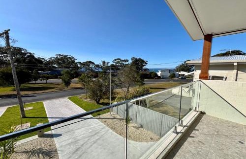 Vincentia Casa | Jo Sea - New build, Luxury in Vincentia with Ocean Views