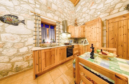 Vasilikos Casa | Joanna's Stone Villas